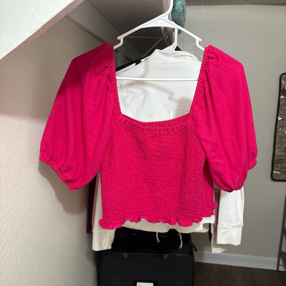 Women's Pink Puff Sleeve Top